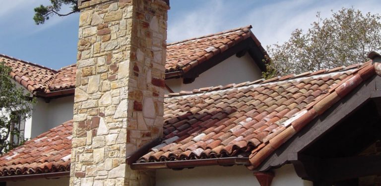 The 3 Main Types of Italian Roof Tiles